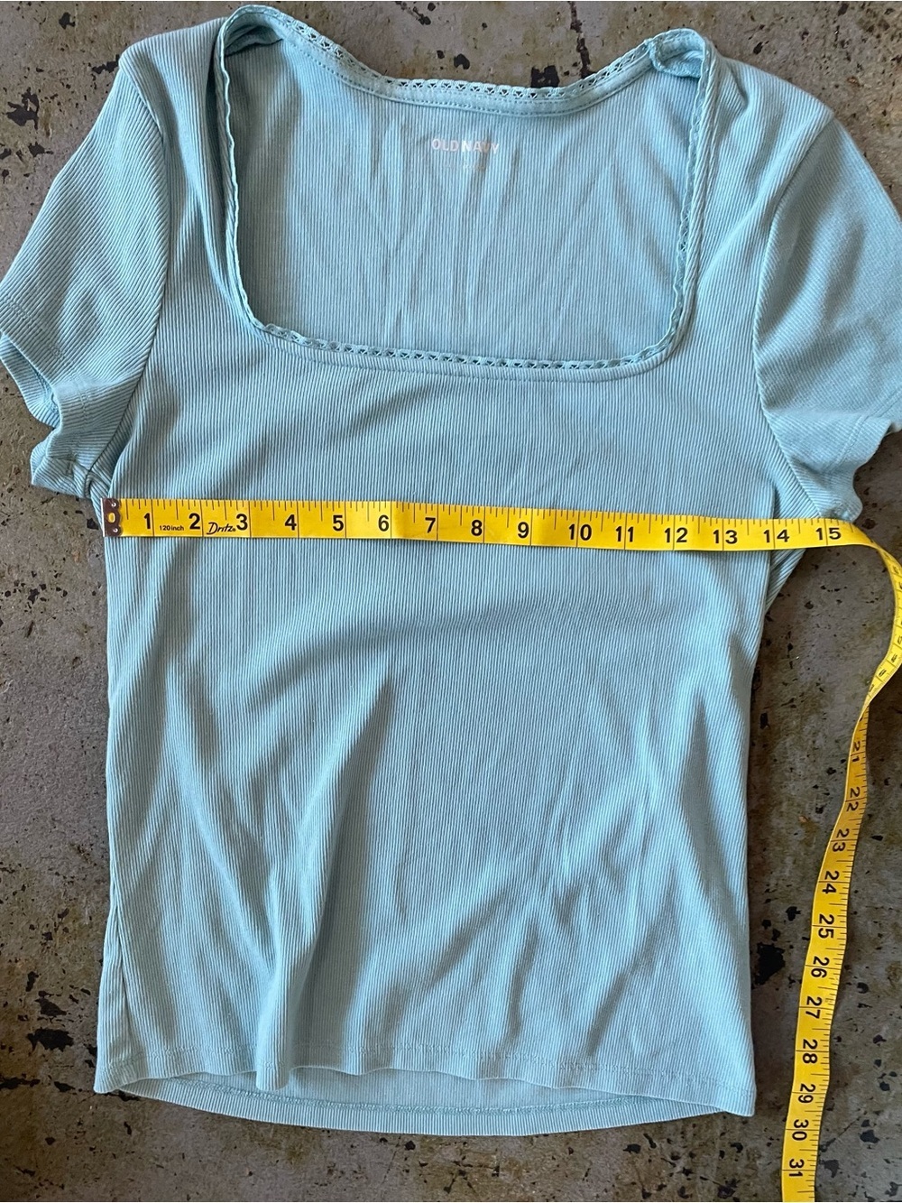 Old Navy Ribbed Square-Neck T-shirt with a Delicate Scalloped Neckline Sz L - Picture 4 of 6